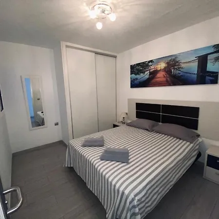 Luxury Two Bed Seaviews شقة بويرتو ذيل كارمين