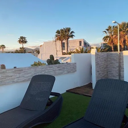 Luxury Two Bed Seaviews Appartement