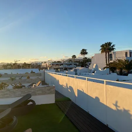 Lägenhet Luxury Two Bed Seaviews Puerto del Carmen (Lanzarote)